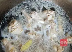 Home version Illustration of how to make braised chicken wing roots 2