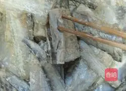 Illustration of how to make fried hairtail 3