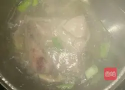 Illustration of how Chongqing people make pork belly 3