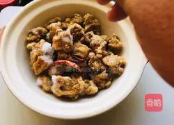 Illustration of how to make a bowl of steamed oil duck 2