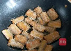 Illustration of braised hairtail fish 3