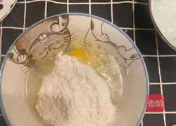 Illustration of how to make beef thick egg roast 6