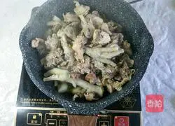 Illustration of how to make spicy and delicious spicy chicken 6