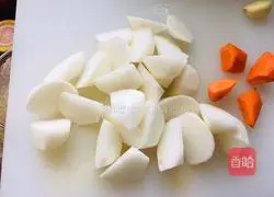 Casserole braised beef brisket and stewed radish recipe 2