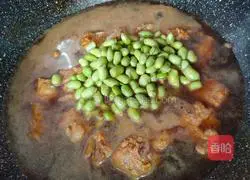 Illustration of how to cook edamame-roasted pork ribs 6