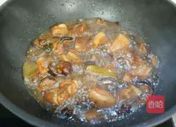 Illustration of how to cook pork belly with pearl mushrooms 12