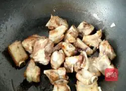 Braised Pork Ribs Recipe Illustration 5