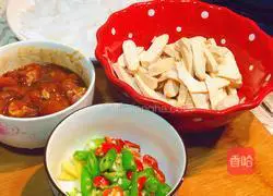 Illustration of how to make Sichuan-style jelly fried tofu 1