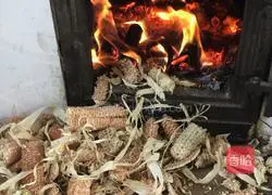 Illustration of how to cook potatoes and beans in one pot 6