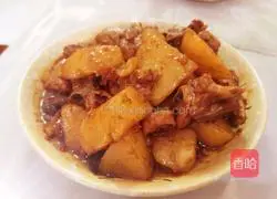 Illustration of how to cook chicken legs stewed with potatoes 9