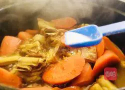 Illustration of how to make the New Year's Eve dinner 17