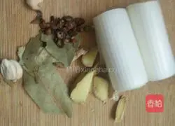 Illustration of braised wing root 4