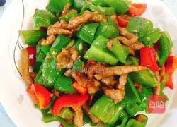 How to make shredded pork with green and red pepper 11