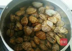 Illustration of spicy fried clams 2