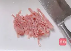 American ham stir-fried vegetable roots illustration 2