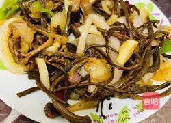 Illustration of how to make dry pot tea tree mushrooms 8