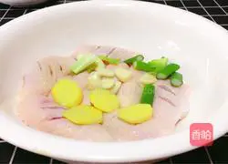 Illustration of how to make black pepper crispy chicken wings 6