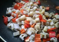 Illustration of how to make diced lotus root in oyster sauce 8