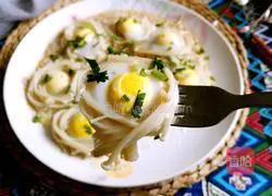 Illustration of how to make quail eggs stuffed with enoki mushrooms 5