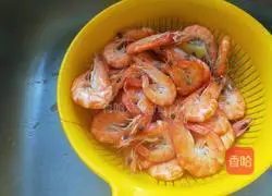 Illustration of how to make pepper brine shrimp 5
