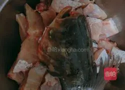 Homemade Illustration of how to make fish in sour soup 7