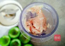 Illustration of how to make cucumber stuffed with meat 6