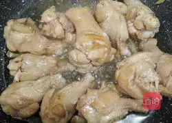 Illustration of how to make Coke Chicken Legs 3