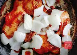 Black pepper Illustration of how to make chicken leg rice 4