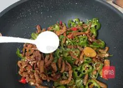 Illustration of how to make fried shredded pork with pepper 8