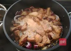 Illustration of home braised chicken nuggets 4