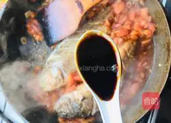 Stewed Yellow Croaker in Tomato Sauce Illustration of how to make tofu 13