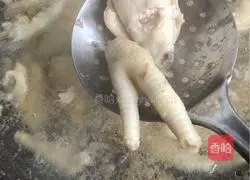 Illustration of how to make chicken wings in pot 5