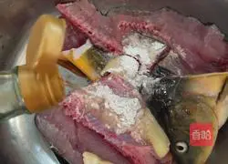 Illustration of how to make pickled fish 7