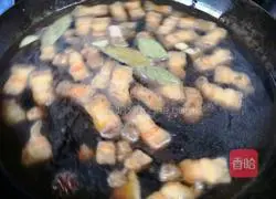 Illustration of how to make braised pork 4