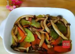 Illustration of how to make stir-fried crab-flavored mushrooms with cucumbers and carrots 7