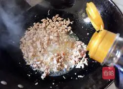 Illustration of ants climbing a tree 9