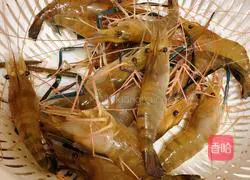 Illustration of how to make delicious Roche shrimp 1