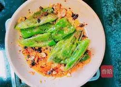 Lard residue Illustration of how to make tiger skin pepper 6