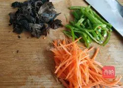 Illustration of how to make fish-flavored king oyster mushroom 2