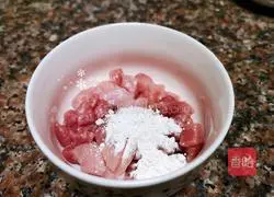 Illustration of how to make sweet and sour lotus root 4