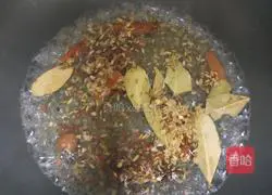 Illustration of how to make authentic Northeastern sauce bones 5