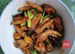 Illustration of Braised Chicken Feet 7