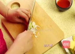 Korean spicy cabbage and fried potato slices Illustration of how to do it 1