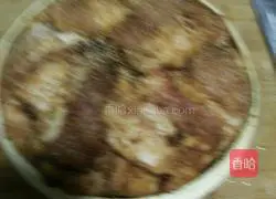 Illustration of how to make steamed pork with rice flour 6