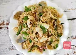 Illustration of how to make fried rice noodles 8