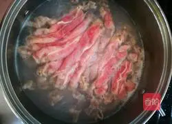 Illustration of how to make fat beef in sour soup 5