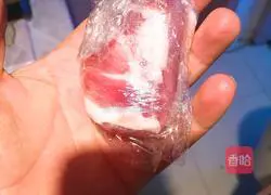 Illustration of how to make braised pork rice 6