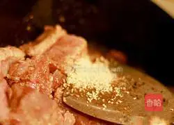 Illustration of how to make sweet and sour pork ribs 4