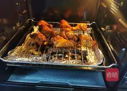 Illustration of how to make roast chicken legs 12