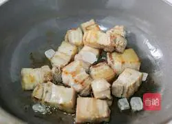 Illustration of how to make abalone braised pork 4